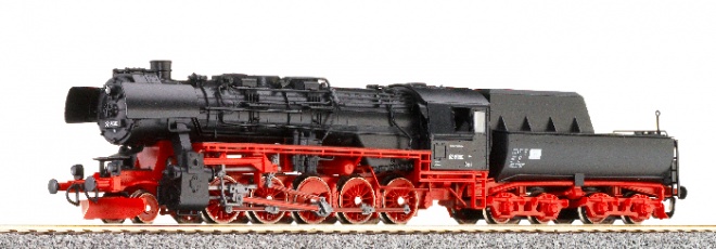 Steam locomotive BR 52 with Reko boiler<br /><a href='images/pictures/Tillig/02280.jpg' target='_blank'>Full size image</a>